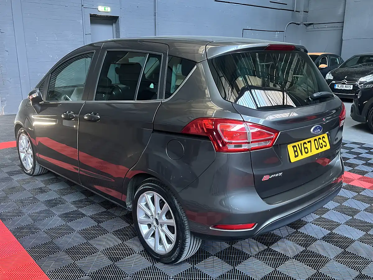 Used 2017 Ford B-Max Titanium Navigator Grey - Interior and Exterior details 7