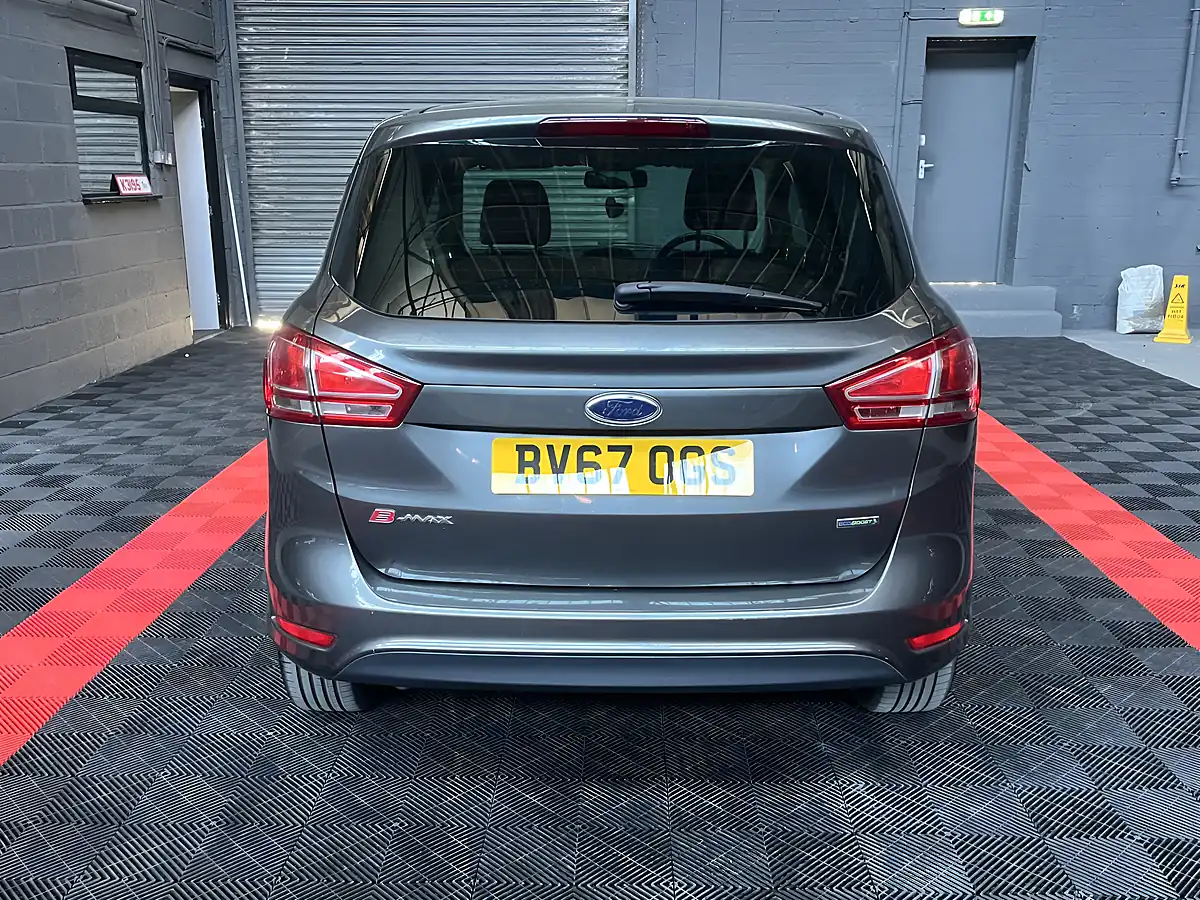 Used 2017 Ford B-Max Titanium Navigator Grey - Interior and Exterior details 8