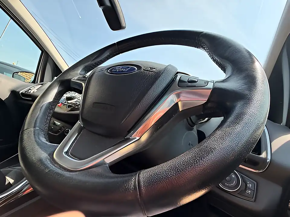 Used 2017 Ford B-Max Titanium X Navigator Moondust Silver - Interior and Exterior details 14