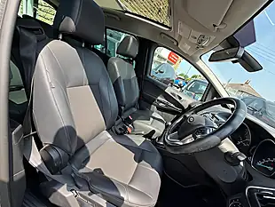 Used 2017 Ford B-Max Titanium X Navigator Moondust Silver - Interior and Exterior details 8