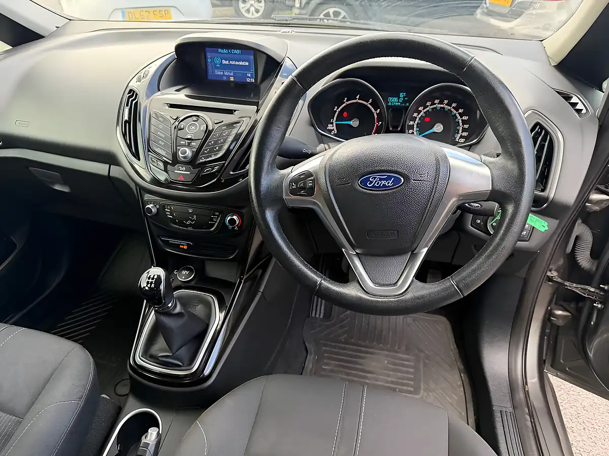 Used 2017 Ford B-Max Zetec Navigator Grey - Interior and Exterior details 11