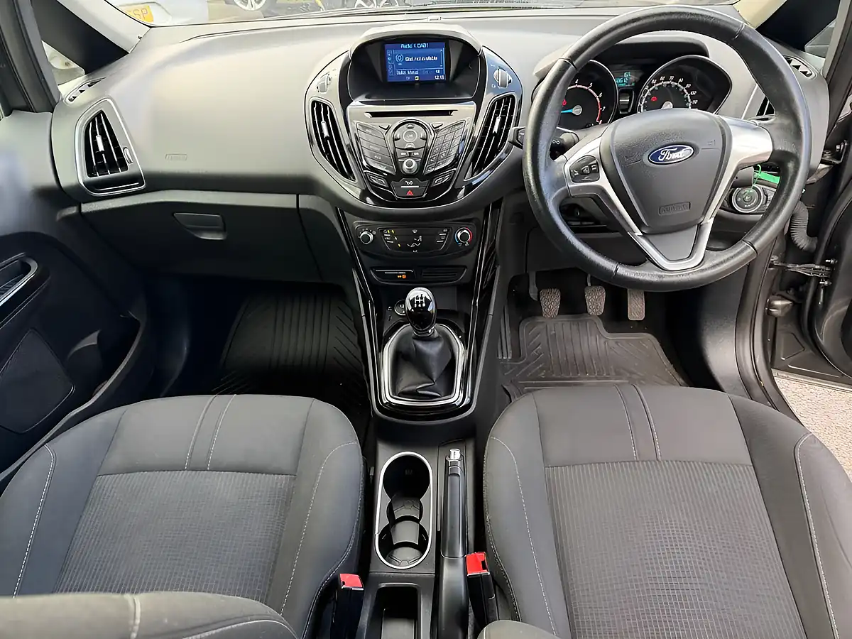 Used 2017 Ford B-Max Zetec Navigator Grey - Interior and Exterior details 16