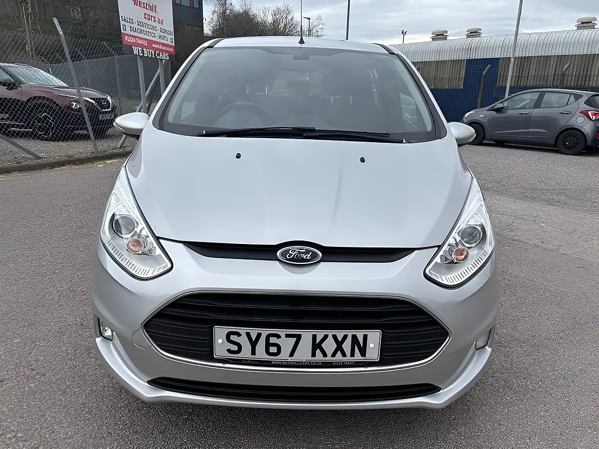 Used 2017 Ford B-Max Zetec Navigator Silver - Interior and Exterior details 12