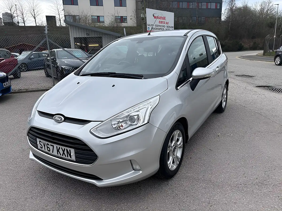 Used 2017 Ford B-Max Zetec Navigator Silver - Interior and Exterior details 13
