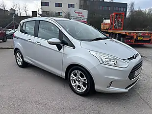 Used 2017 Ford B-Max Zetec Navigator Silver - Interior and Exterior details 4