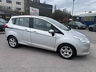 Used 2017 Ford B-Max Zetec Navigator Silver - Interior and Exterior details 5