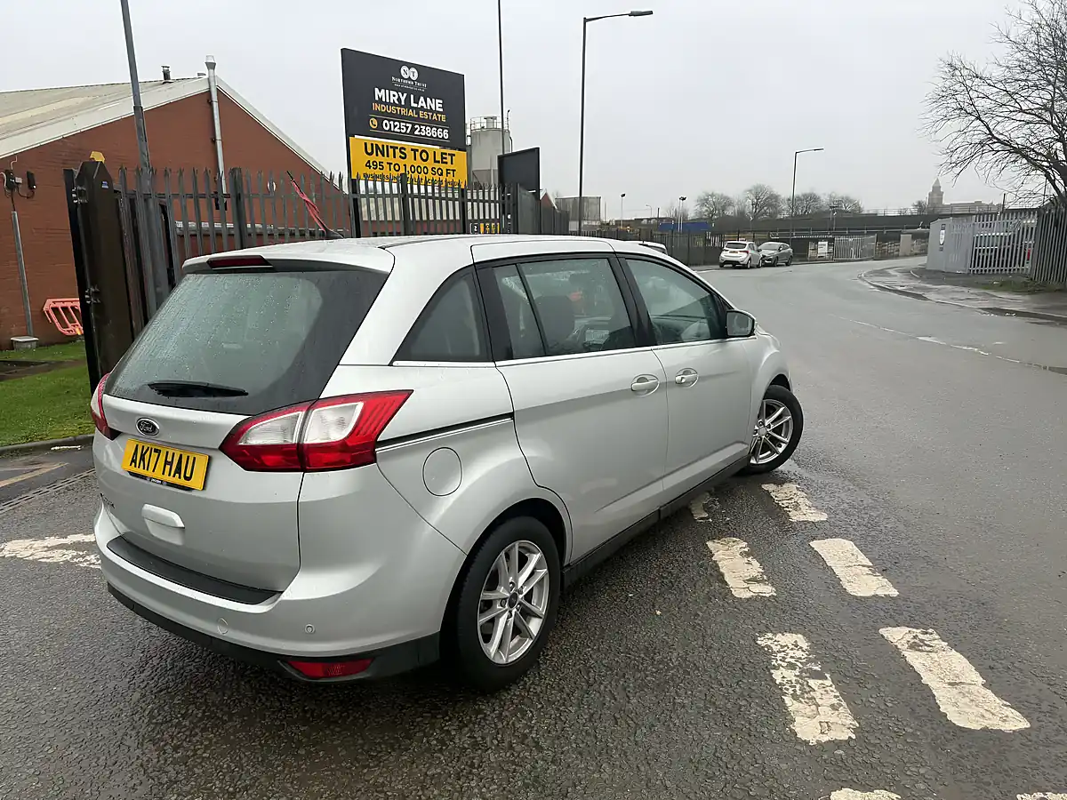 Used 2017 Ford C Max 7 Seater - Interior and Exterior details 10