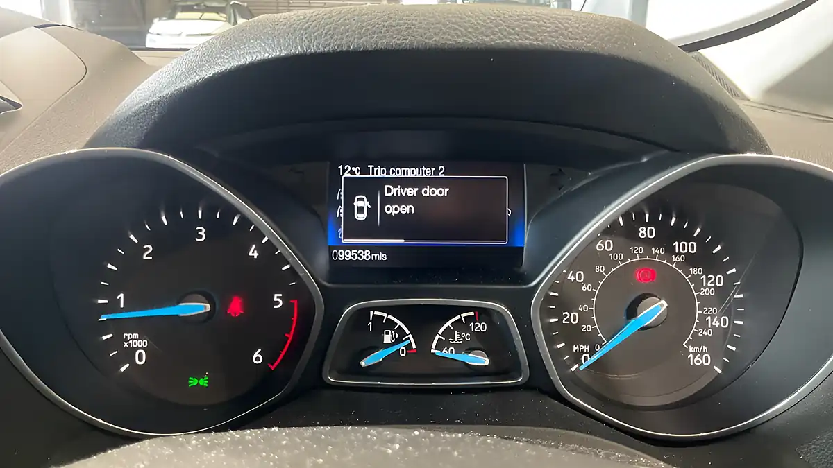 Used 2017 Ford C-Max Titanium Blue - Interior and Exterior details 12
