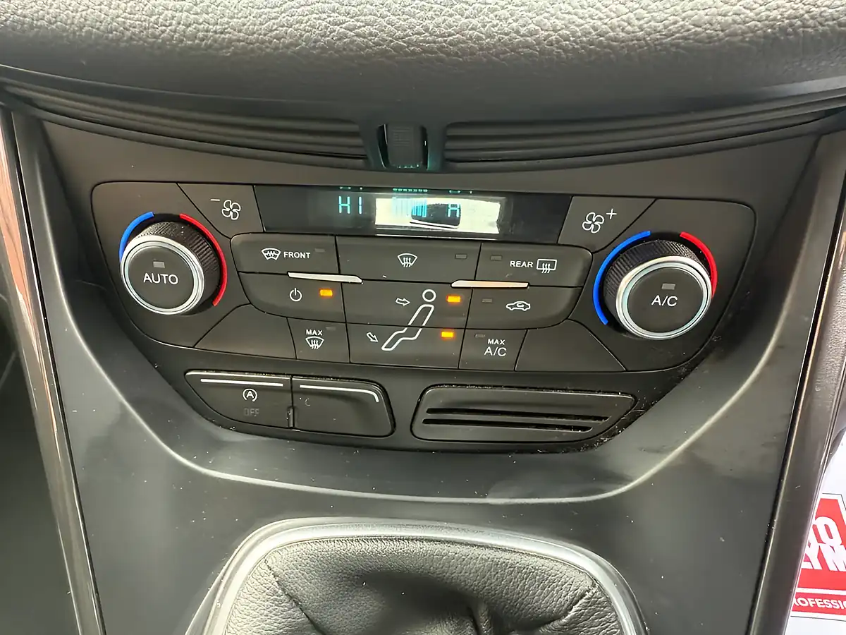 Used 2017 Ford C-Max Titanium Brown - Interior and Exterior details 12