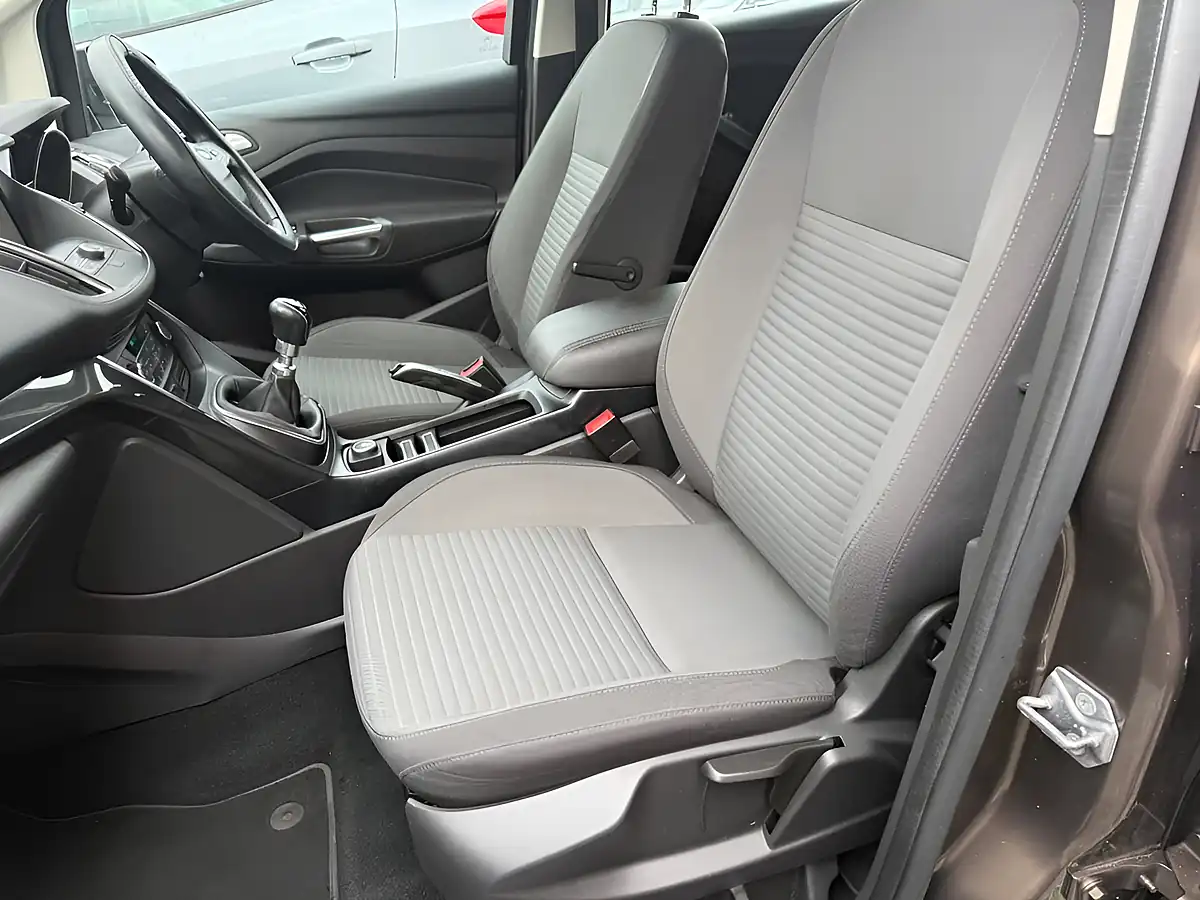Used 2017 Ford C-Max Titanium Brown - Interior and Exterior details 18