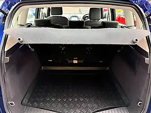 Used 2017 Ford C-Max Zetec Blue - Interior and Exterior details 13