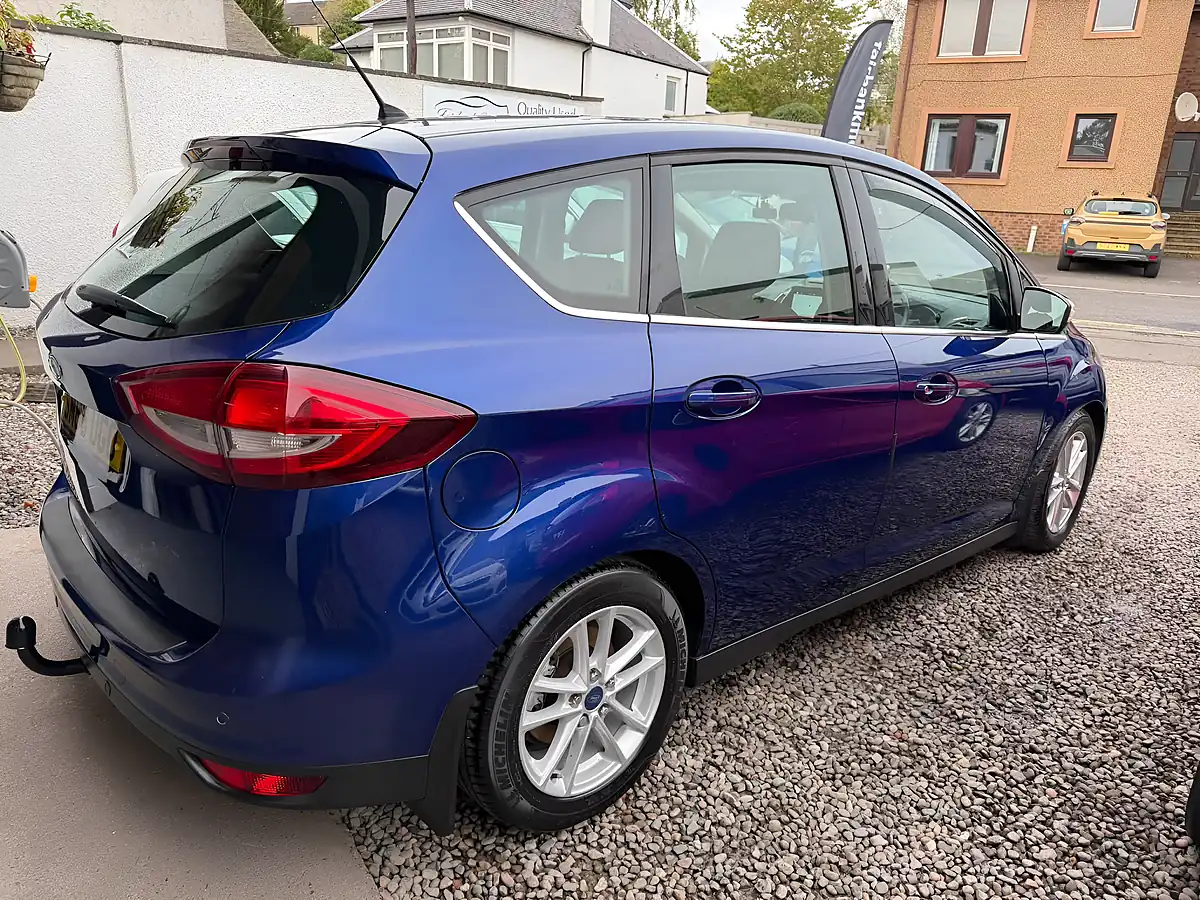 Used 2017 Ford C-Max Zetec Blue - Interior and Exterior details 4