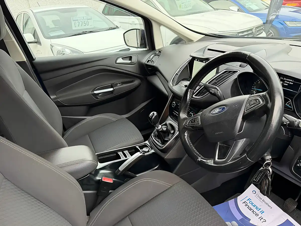 Used 2017 Ford C-Max Zetec Blue - Interior and Exterior details 5