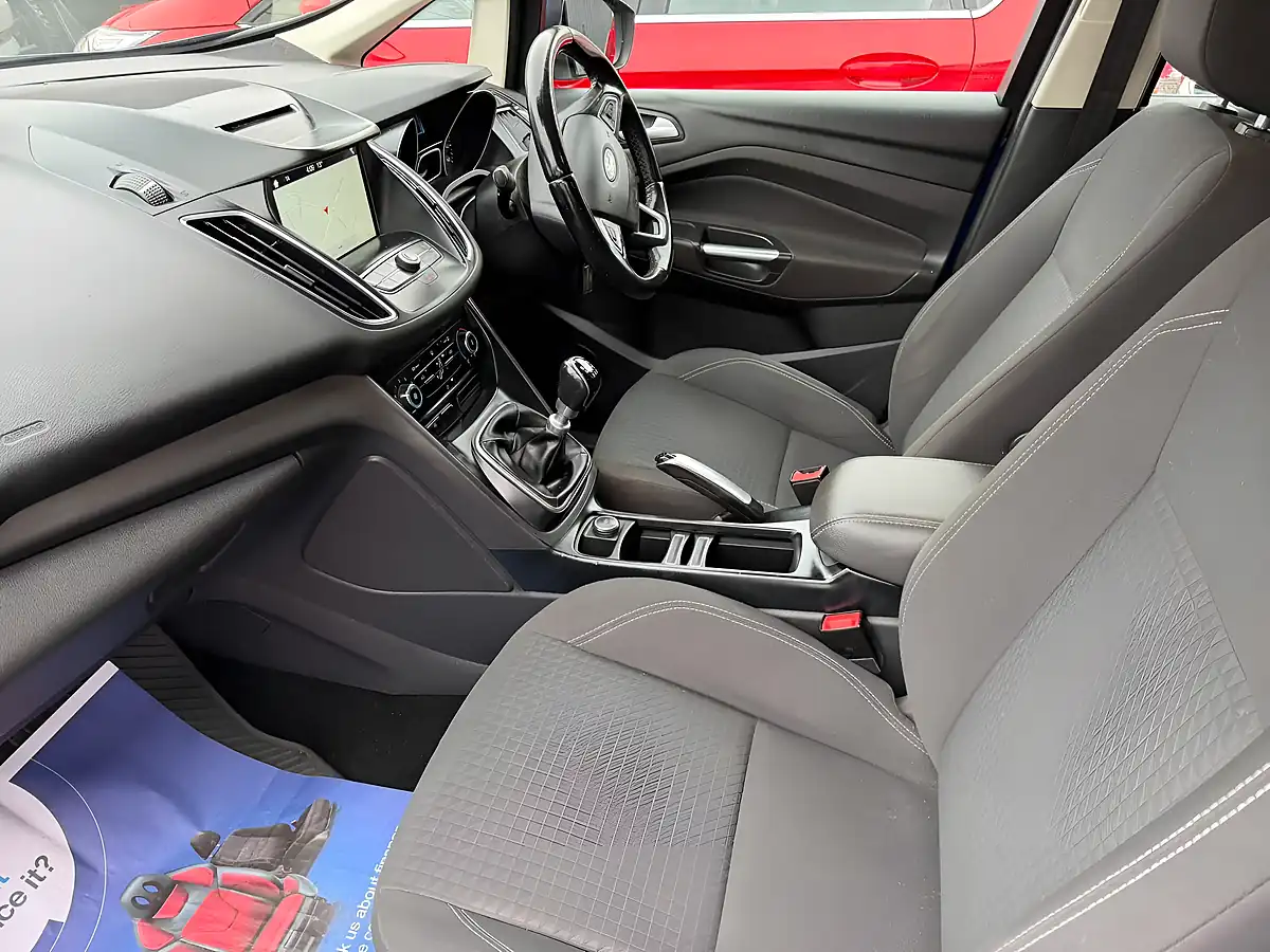 Used 2017 Ford C-Max Zetec Blue - Interior and Exterior details 7