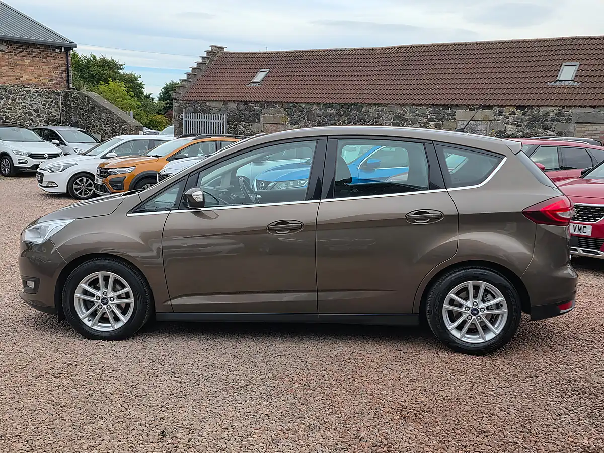 Used 2017 Ford C-Max Zetec Caribou Brown Metallic - Interior and Exterior details 14