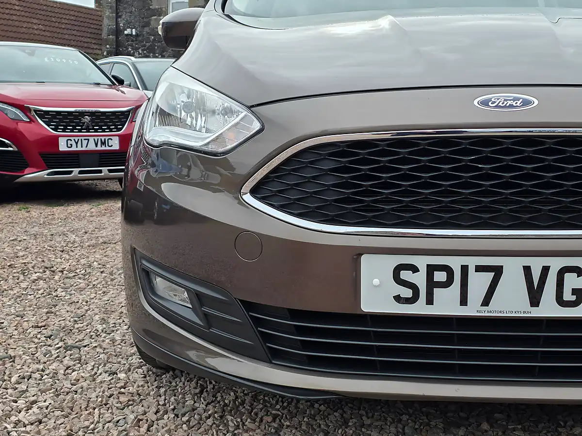 Used 2017 Ford C-Max Zetec Caribou Brown Metallic - Interior and Exterior details 4