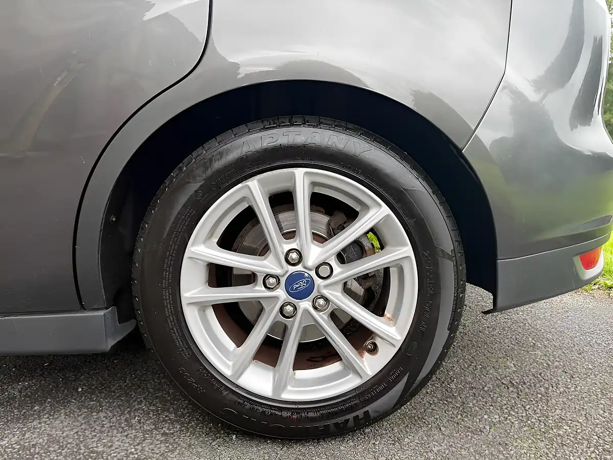 Used 2017 Ford C-Max Zetec Grey - Interior and Exterior details 13