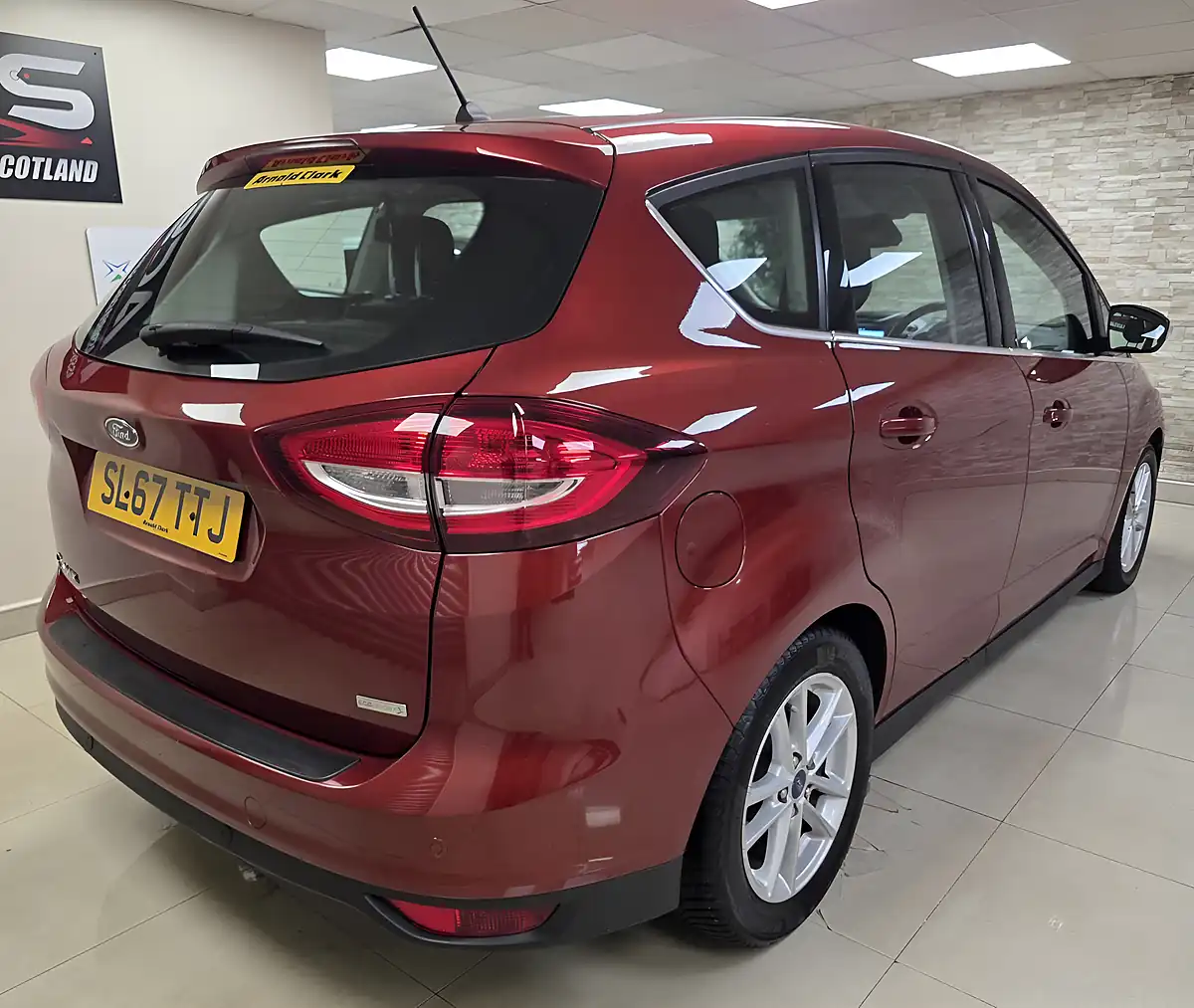 Used 2017 Ford C-Max Zetec Red - Interior and Exterior details 3