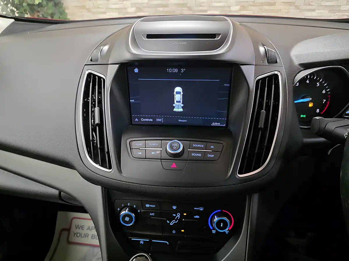 Used 2017 Ford C-Max Zetec Red - Interior and Exterior details 9