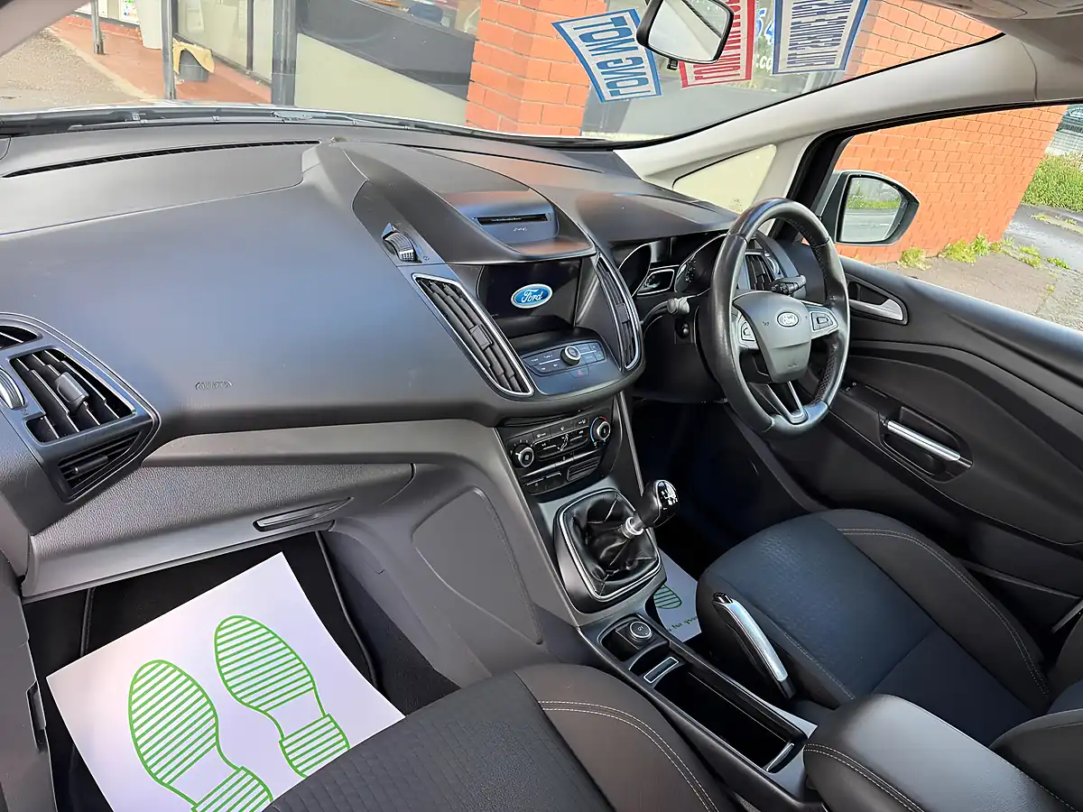 Used 2017 Ford C-Max Zetec Silver - Interior and Exterior details 13