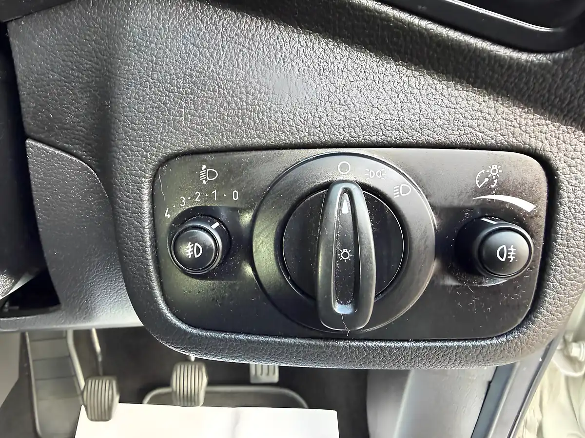 Used 2017 Ford C-Max Zetec Silver - Interior and Exterior details 18