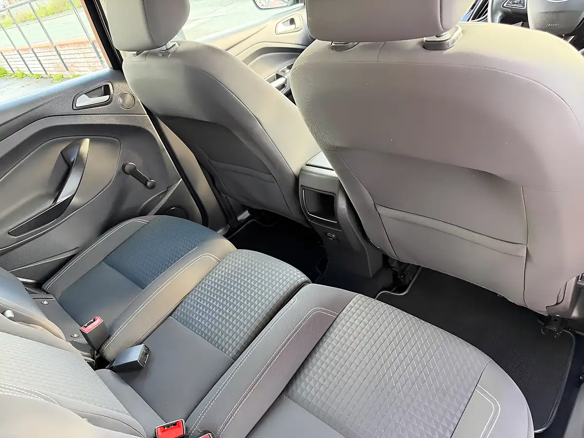 Used 2017 Ford C-Max Zetec Silver - Interior and Exterior details 19