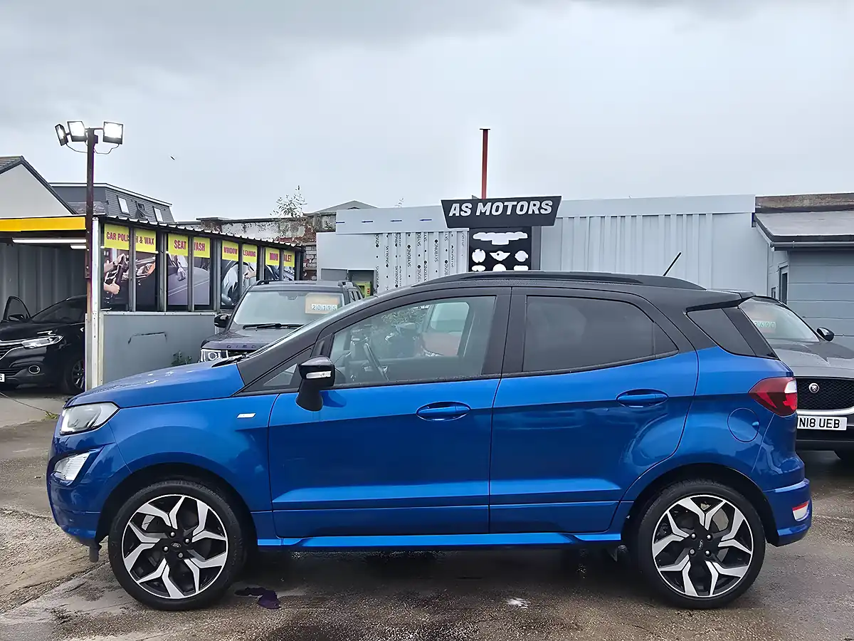 Used 2017 Ford Ecosport ST-Line Blue - Interior and Exterior details 4