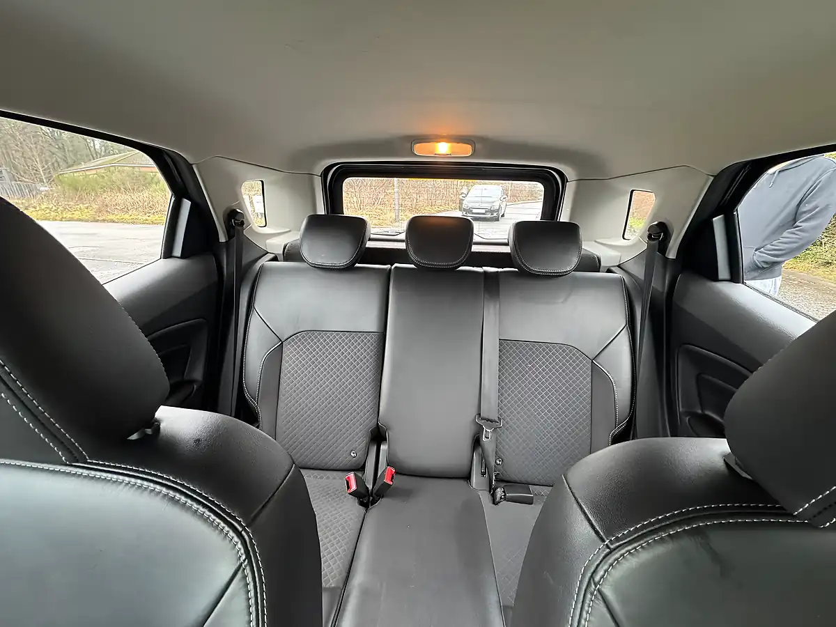 Used 2017 Ford Ecosport Titanium Black - Interior and Exterior details 11
