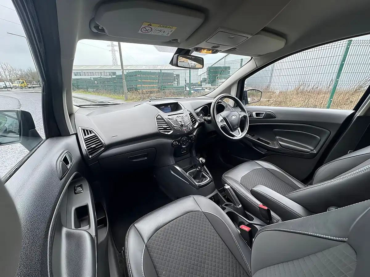 Used 2017 Ford Ecosport Titanium Black - Interior and Exterior details 13