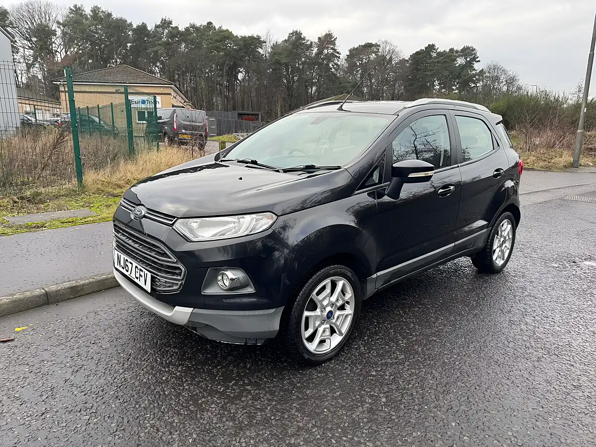 Used 2017 Ford Ecosport Titanium Black - Interior and Exterior details 3