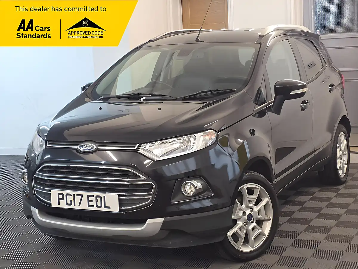 Used 2017 Ford Ecosport Titanium Black - Front View