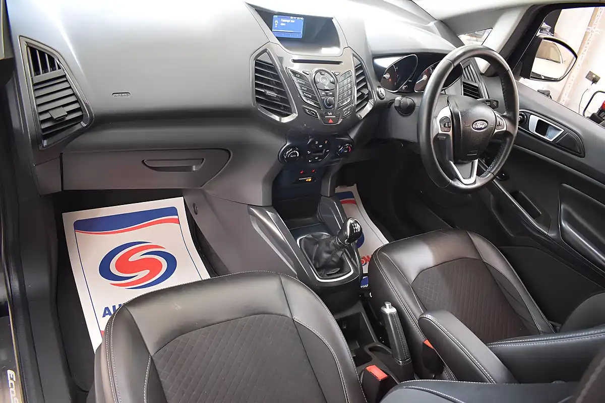 Used 2017 Ford Ecosport Titanium Black - Interior and Exterior details 14