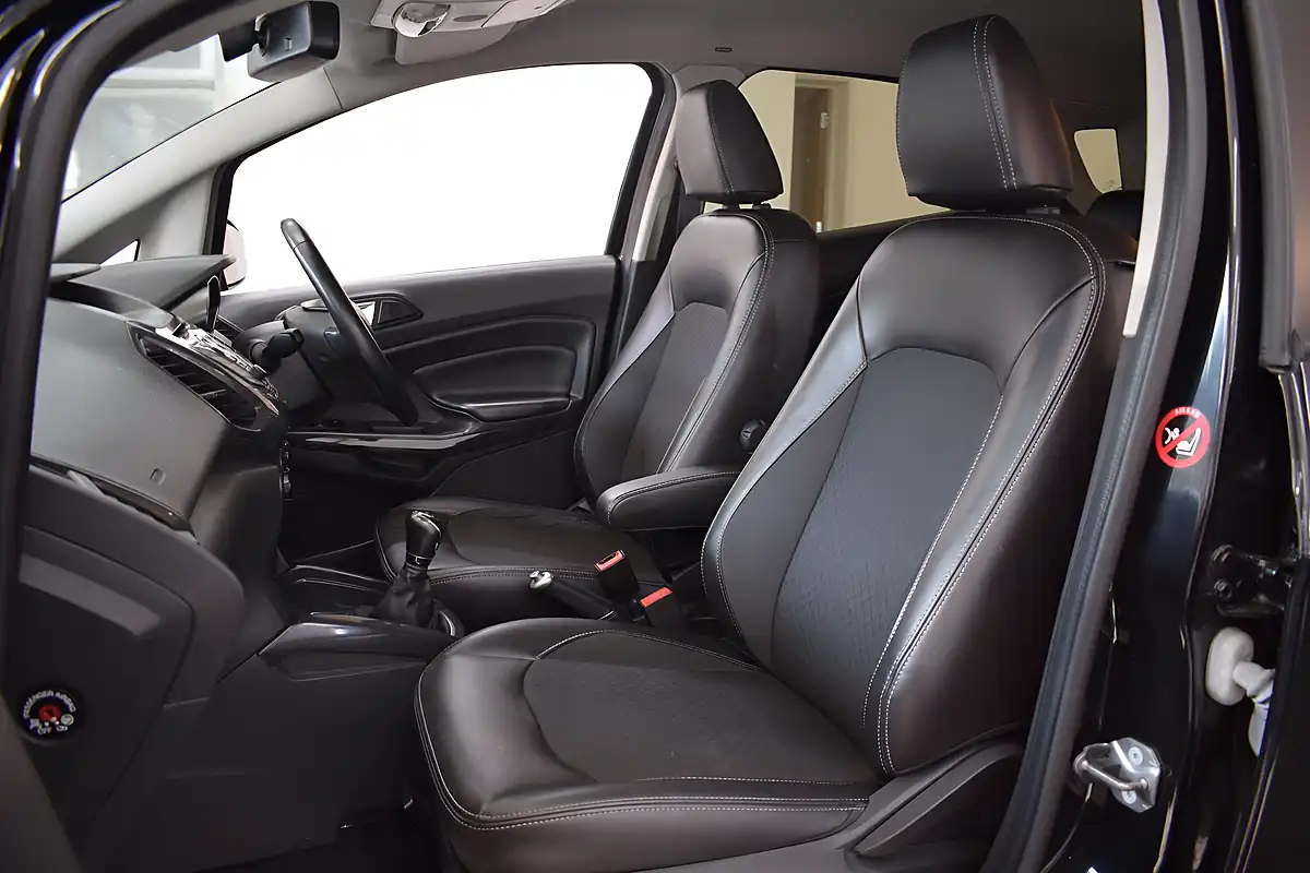 Used 2017 Ford Ecosport Titanium Black - Interior and Exterior details 15
