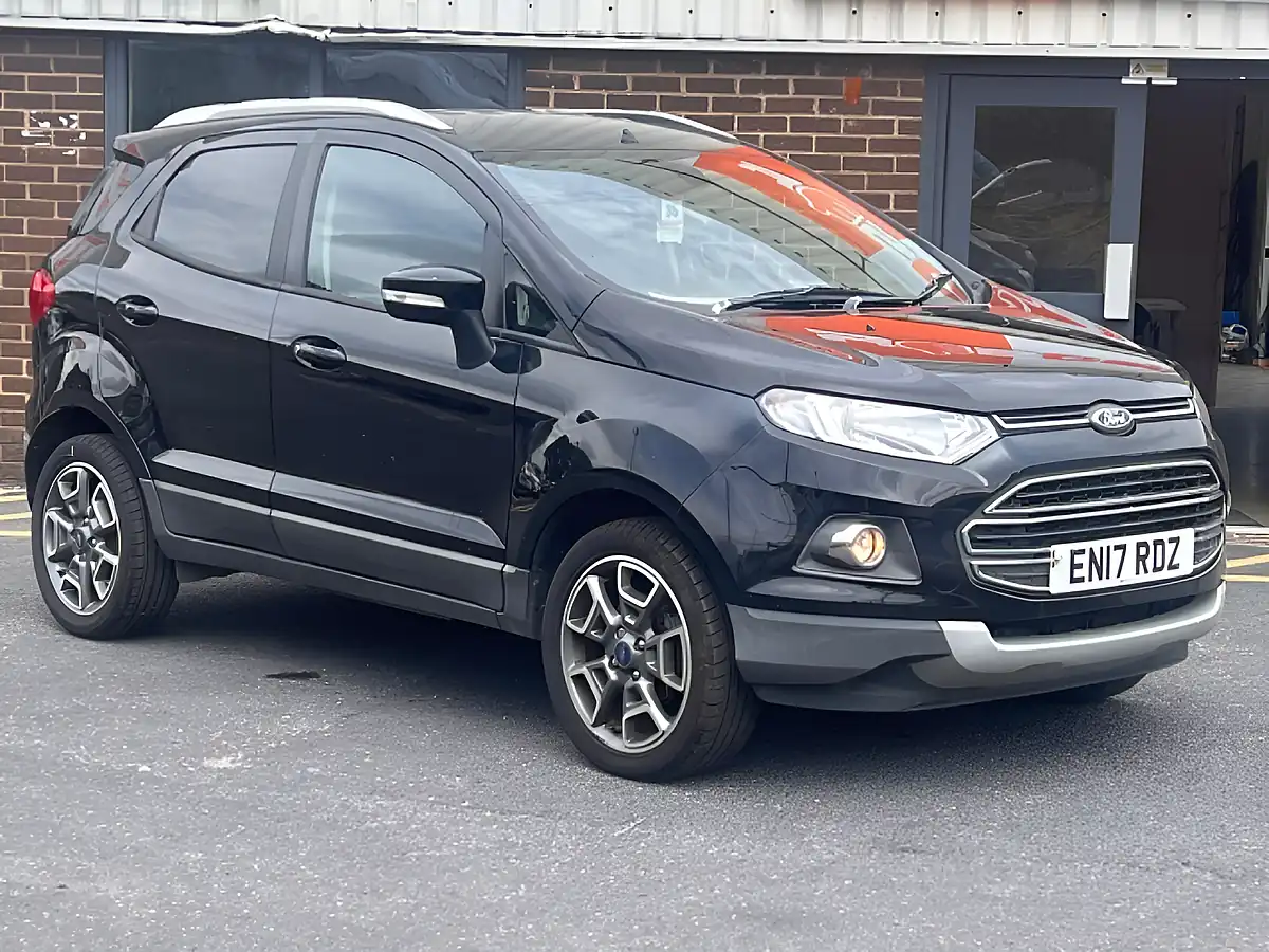 Used 2017 Ford Ecosport Titanium Black - Interior and Exterior details 5