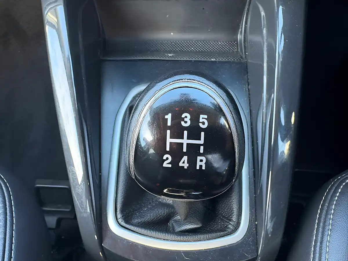 Used 2017 Ford Ecosport Titanium Black - Interior and Exterior details 9