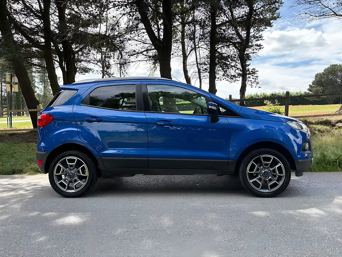 Used 2017 Ford Ecosport Titanium Blue - Interior and Exterior details 4