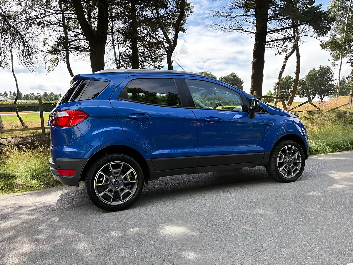 Used 2017 Ford Ecosport Titanium Blue - Interior and Exterior details 5