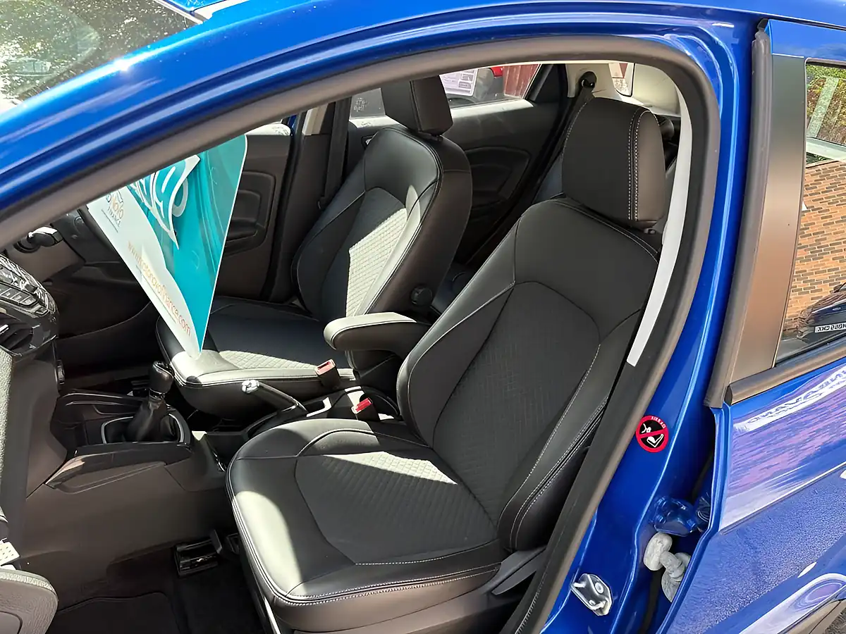 Used 2017 Ford Ecosport Titanium Blue - Interior and Exterior details 19