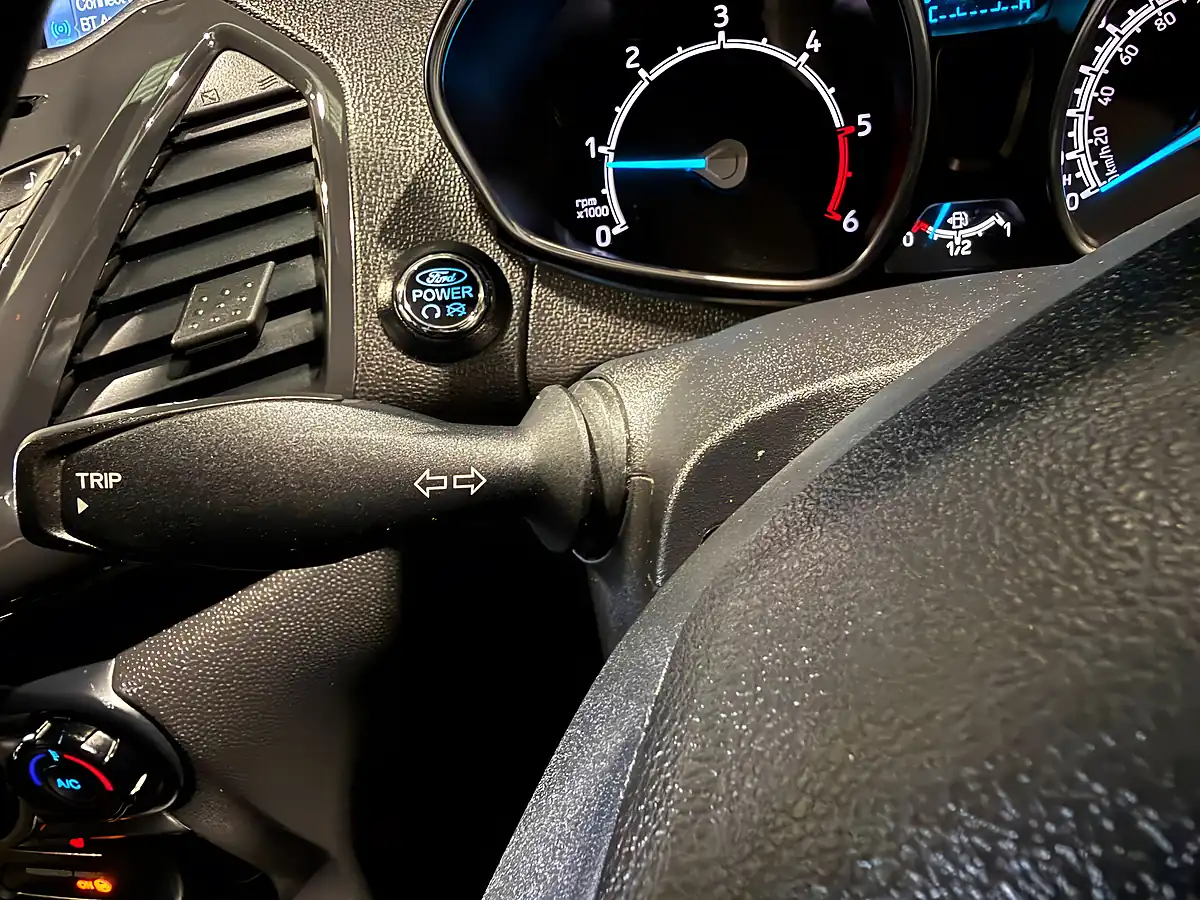 Used 2017 Ford Ecosport Titanium Red - Interior and Exterior details 17