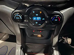 Used 2017 Ford Ecosport Titanium Red - Interior and Exterior details 19