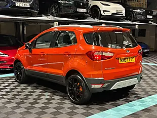 Used 2017 Ford Ecosport Titanium Red - Interior and Exterior details 7