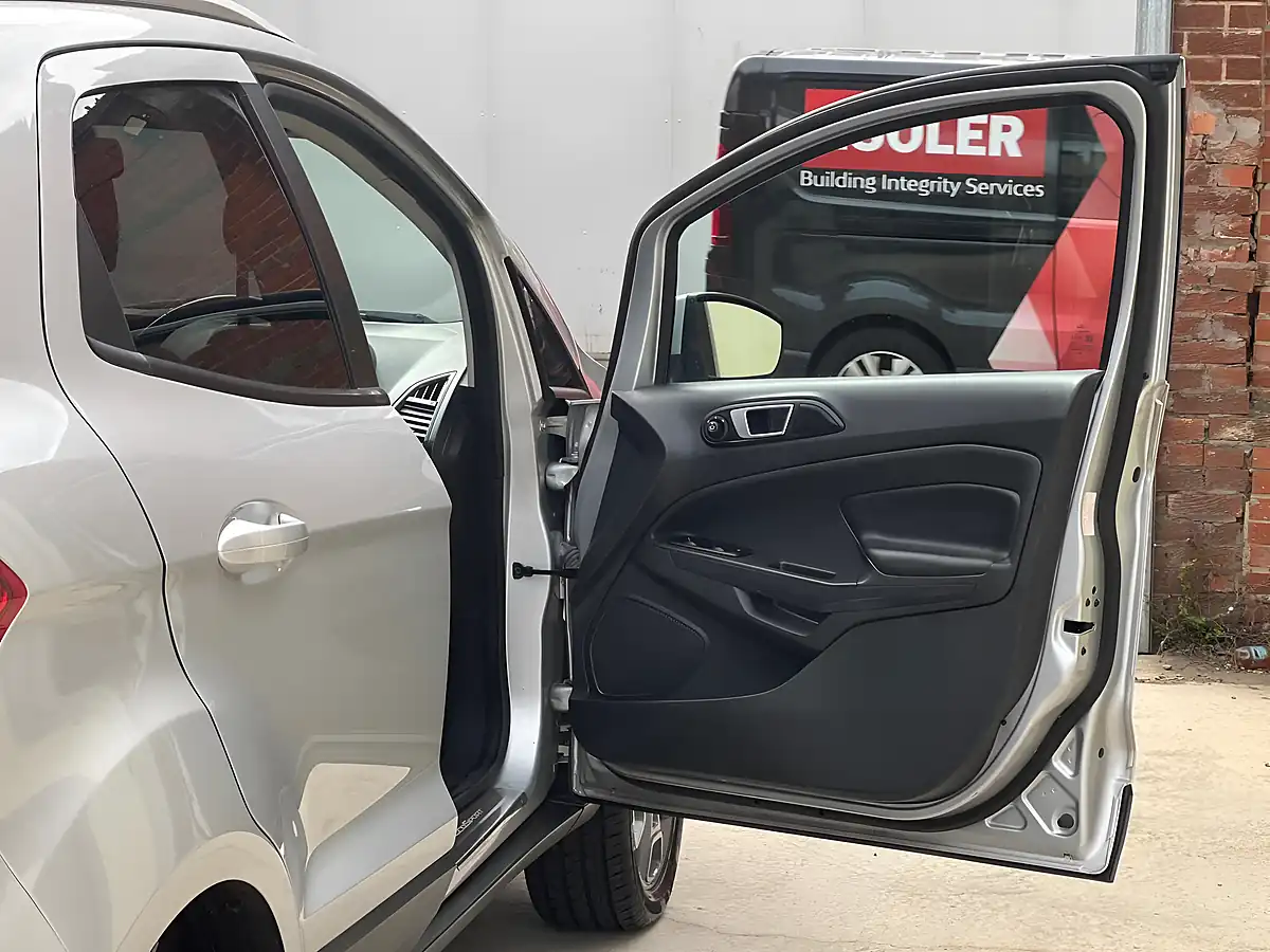 Used 2017 Ford Ecosport Titanium Silver - Interior and Exterior details 14