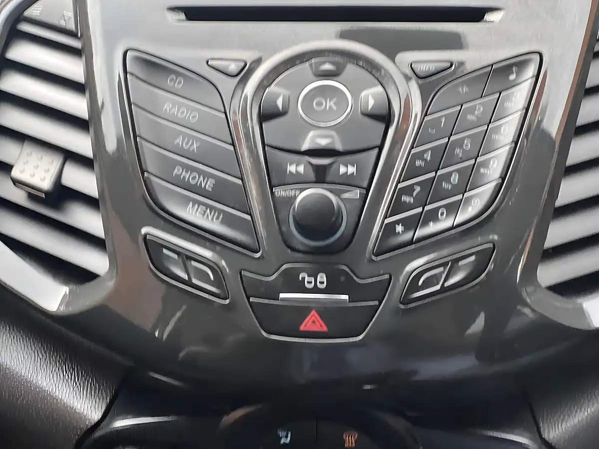 Used 2017 Ford Ecosport Titanium Silver - Interior and Exterior details 20
