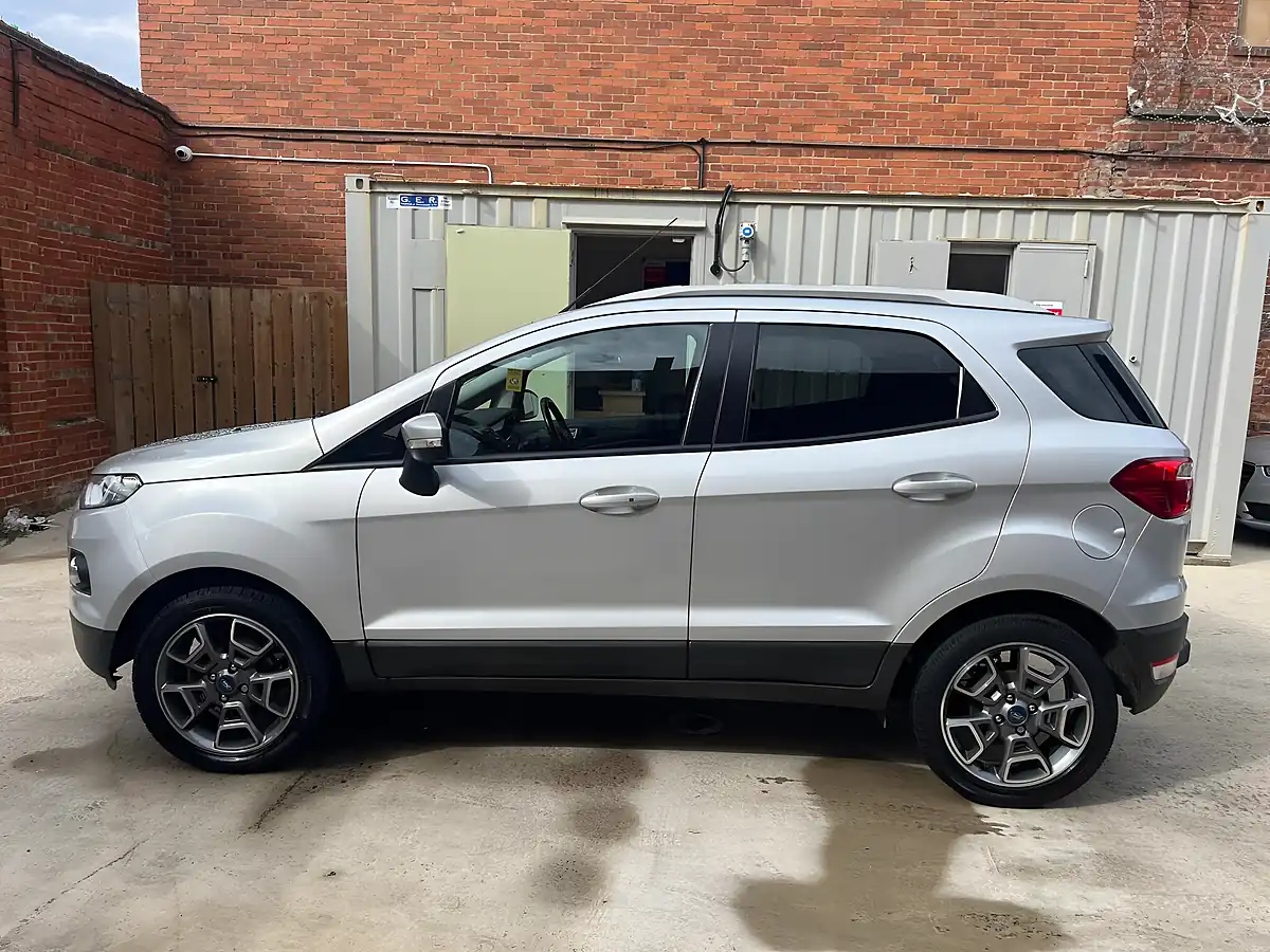 Used 2017 Ford Ecosport Titanium Silver - Interior and Exterior details 4