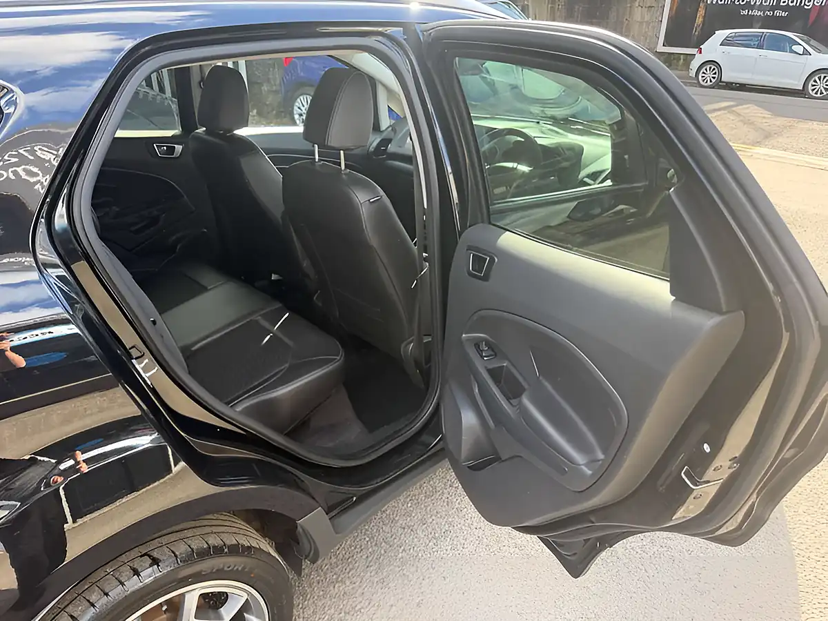 Used 2017 Ford Ecosport Titanium T Black - Interior and Exterior details 17