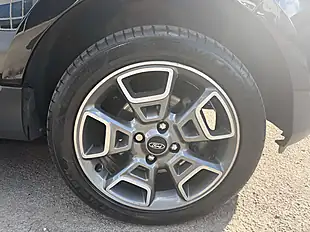 Used 2017 Ford Ecosport Titanium T Black - Interior and Exterior details 9