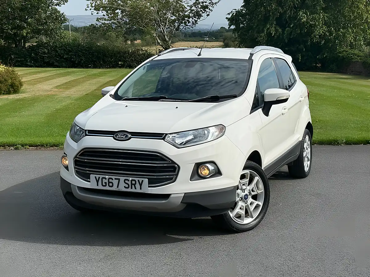 Used 2017 Ford Ecosport Titanium White - Interior and Exterior details 2