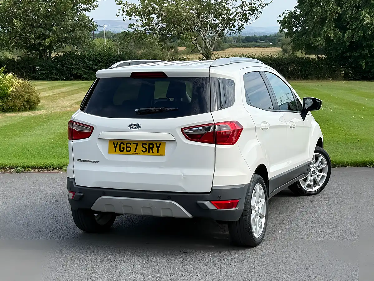 Used 2017 Ford Ecosport Titanium White - Interior and Exterior details 6