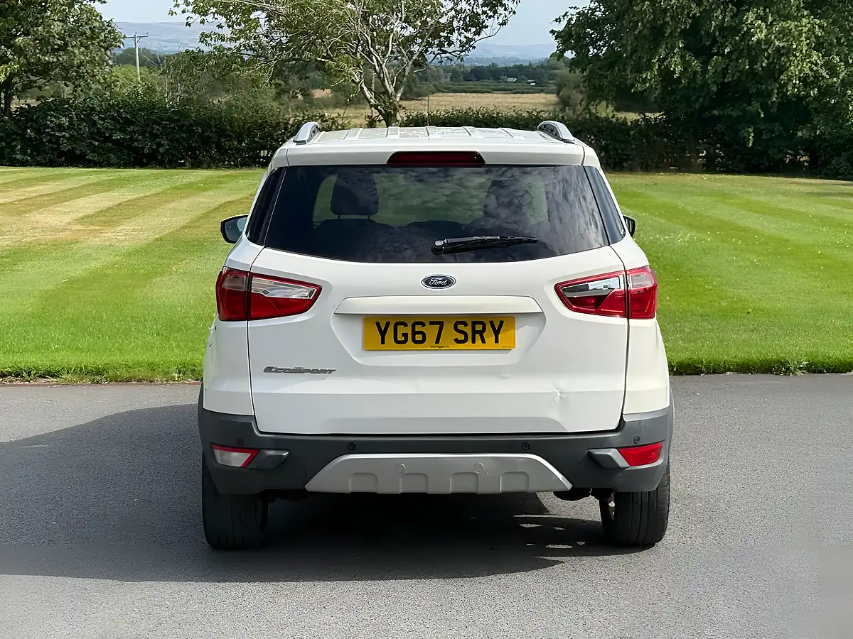 Used 2017 Ford Ecosport Titanium White - Interior and Exterior details 7
