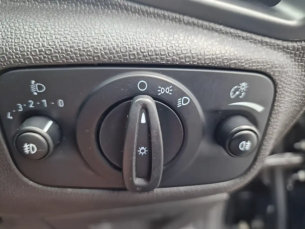 Used 2017 Ford Ecosport Zetec Black - Interior and Exterior details 12